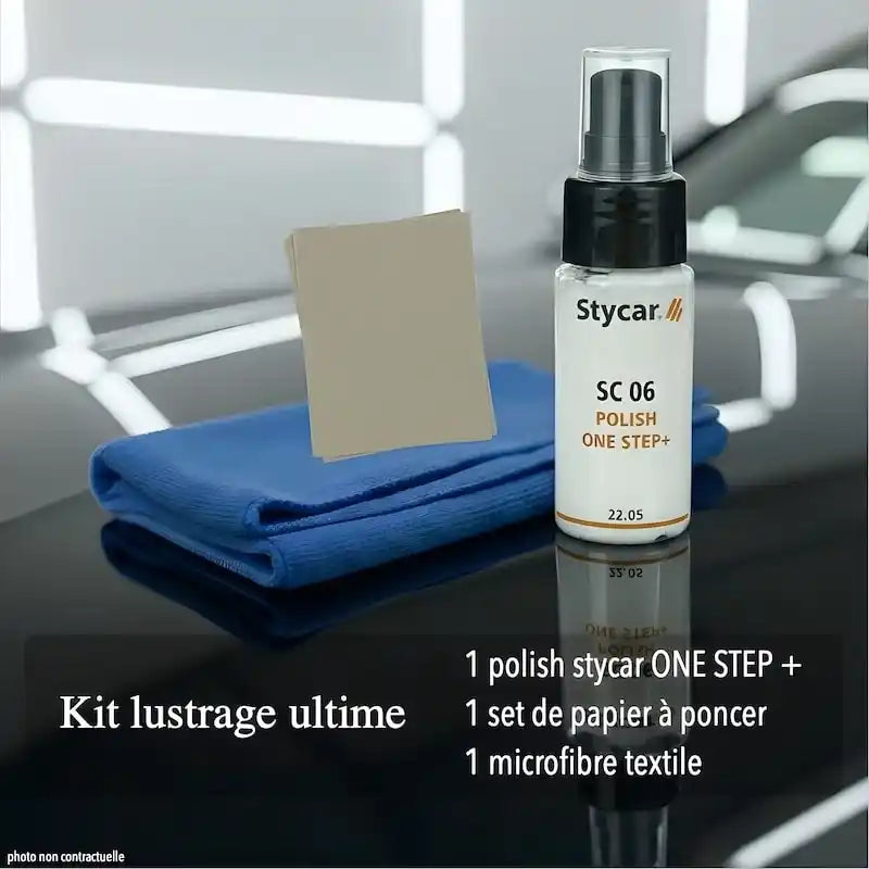 Kit lustrage auto moto STYCAR complet : Polish One Step+ 30ml, papier à poncer et microfibre pour une finition après retouche peinture.